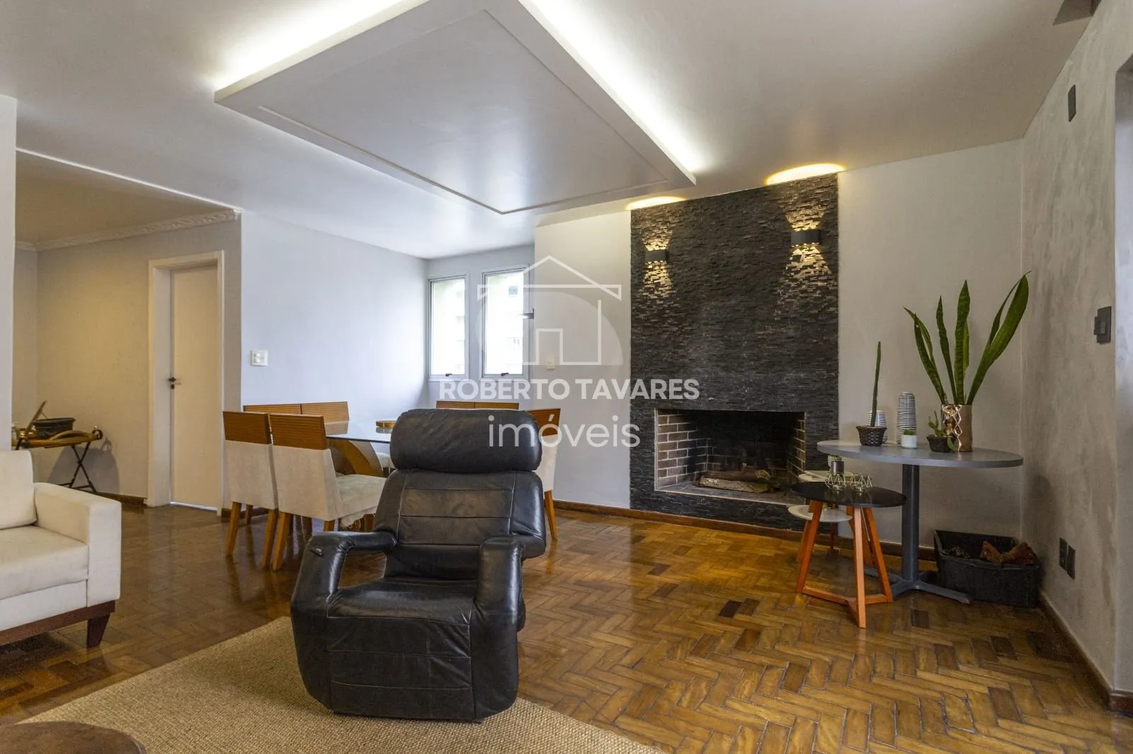 Imagem Cobertura de 4 quartos, 330m² no bairro Bela Vista, em São Paulo