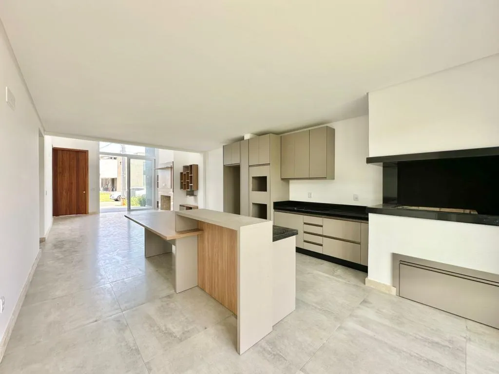 Imagem Casa em Condominio 4 Dormitórios - Bairro xangri-la