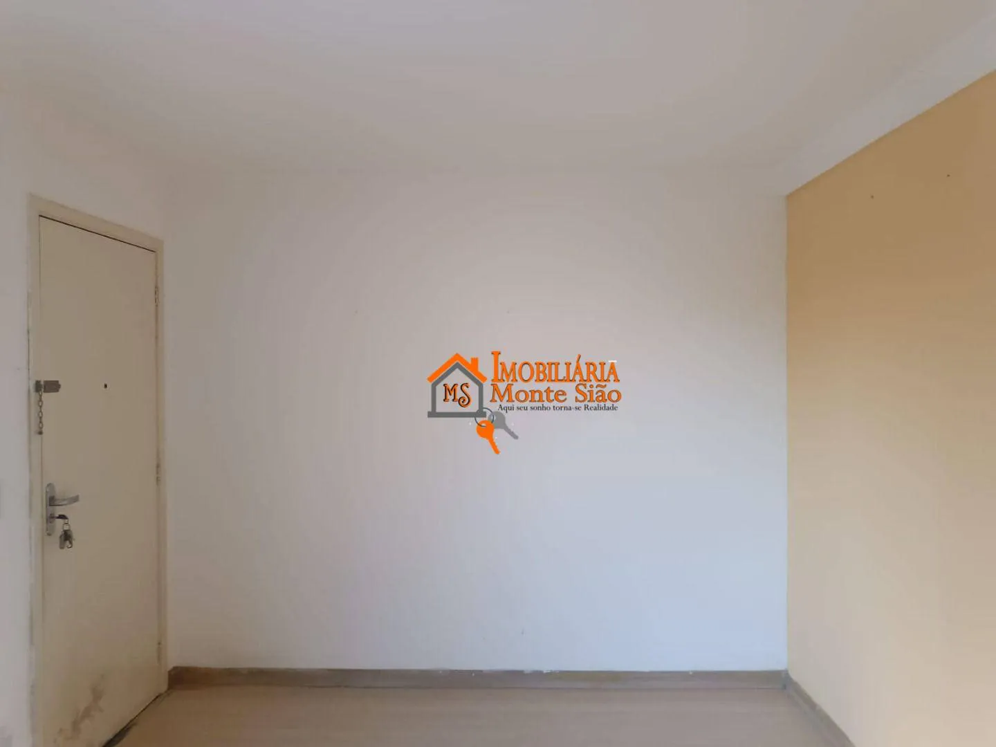Imagem Apartamento com 2 dormitórios à venda, 42 m² por R$ 240.000,00 - Água Chata - Guarulhos/SP