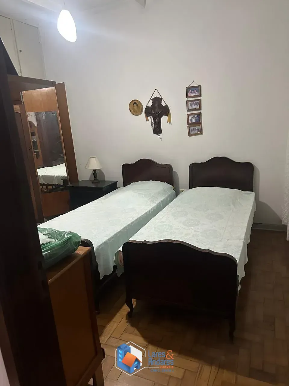 Imagem Sobrado para venda em Mirandópolis com 5 quartos, sendo 1 suíte, 140m²