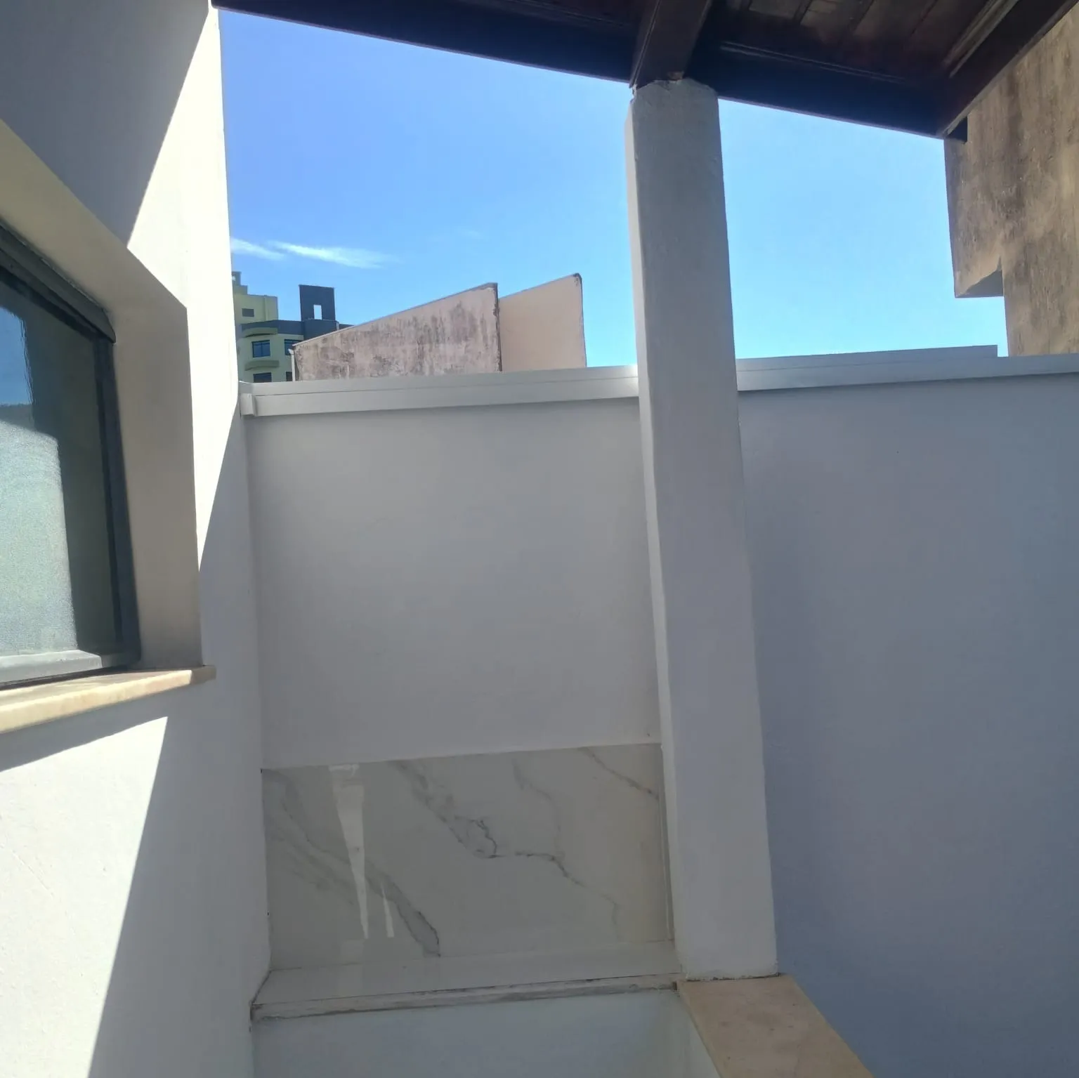 Imagem Campolim | Casa térrea | 340 m² construídos | Terreno de 360 m² | 3 dormitórios, 1 suíte | Escritório | Closet | 3 vagas | Residencial ou Comercial