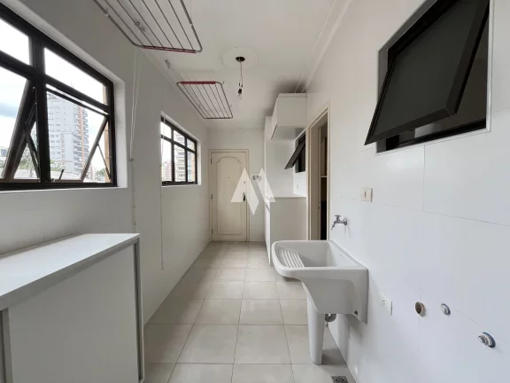 Imagem Apartamento à venda com 3 suítes e Elevador Privativo no Boqueirão de Santos/SP