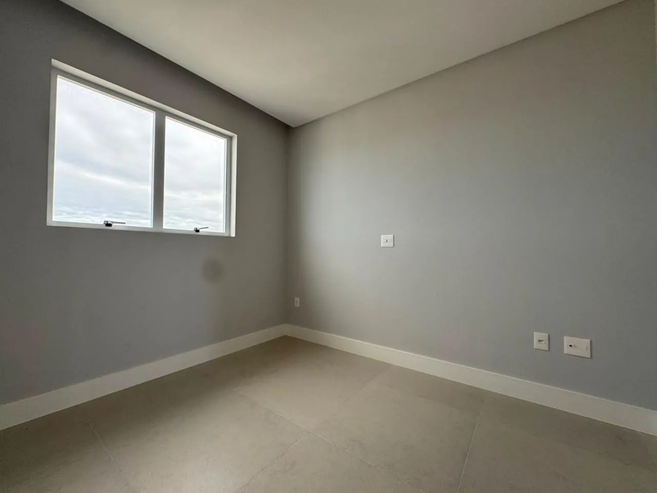 Imagem Apartamento à venda com 160m2 por R$ 2.800.000,00