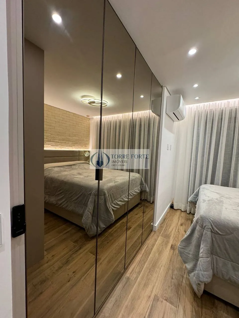 Imagem Lindo Apartamento com 3 dormitórios na Vila Prudente