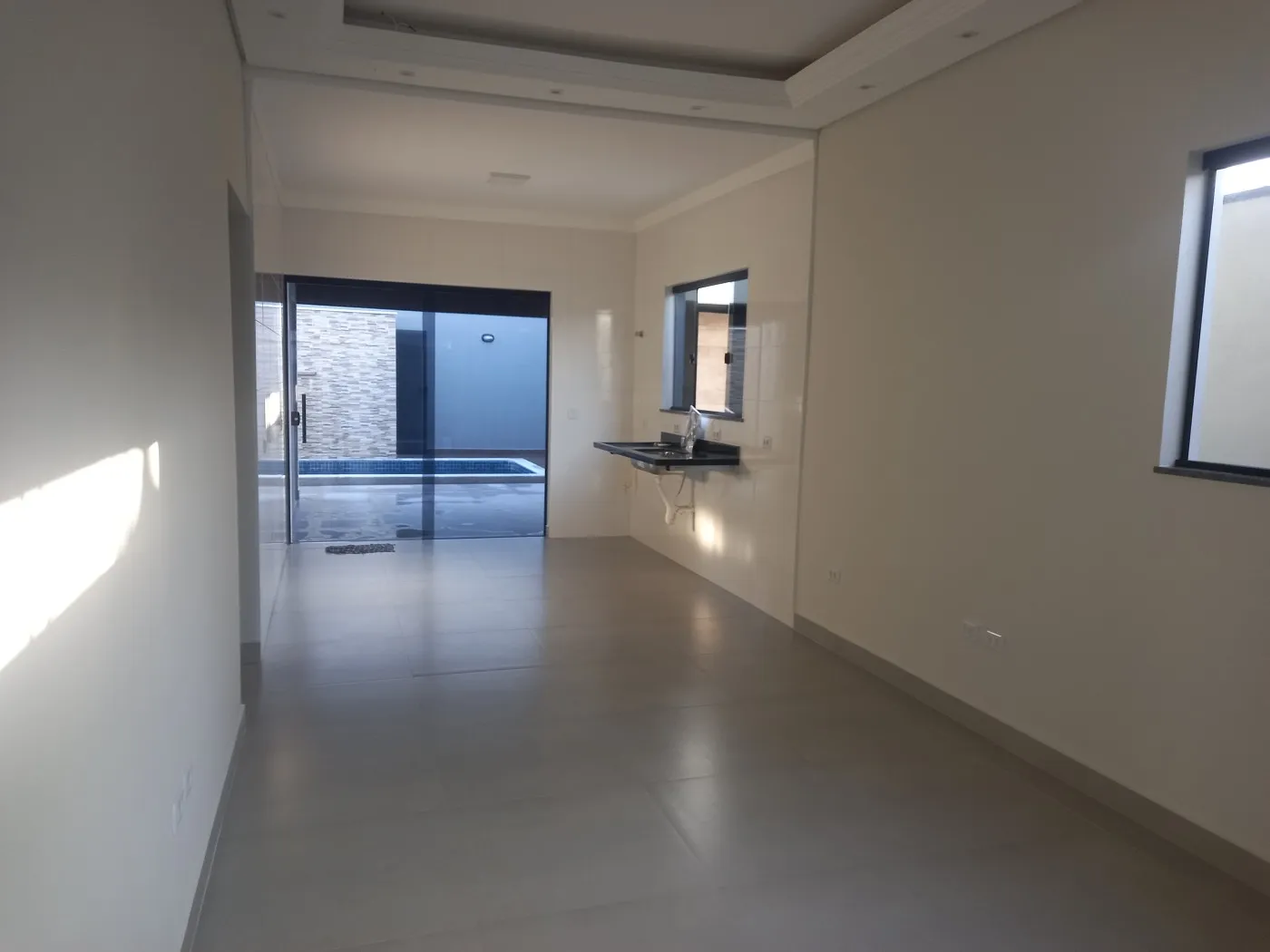 Imagem Casa para Venda em Itanhaém, Bopiranga, 3 dormitórios, 2 suítes, 2 banheiros, 4 vagas
