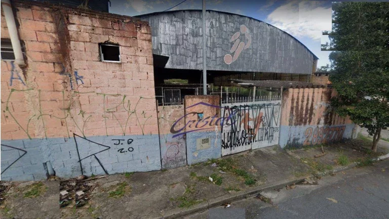 Imagem Oportunidade - Excelente terreno com 2.180 m² em ZM - Zona Mista. Ótimo para construtores!
