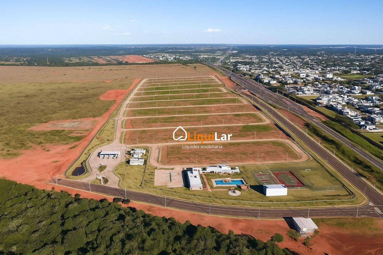 Imagem Terreno à Venda no Terras Alpha com 317 m², Excelente Topografia e Menor Valor do Condomínio