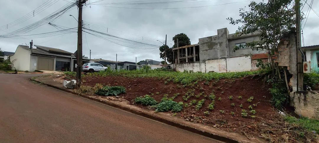 Imagem Terreno à venda em Cascavel, Santa Cruz - Energia Elétrica e Rua Asfaltada