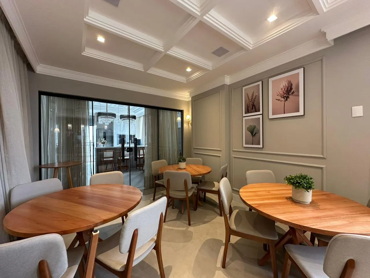 Imagem Apartamento com vista para o mar à venda com 78m2 por R$ 1.579.400,00