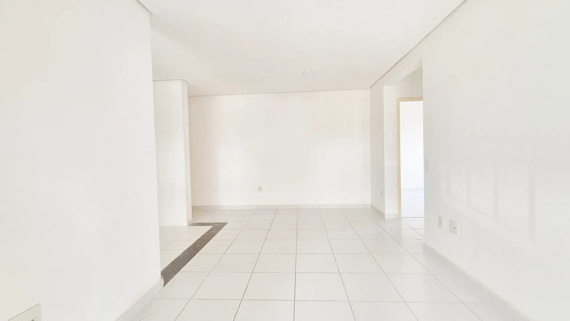 Imagem Apartamento com 2 Quartos à Venda ou Locação, 66 m² em Ponta Negra - Manaus