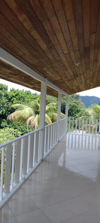 Imagem Casa em Condomínio para Venda em Guapimirim / RJ no bairro Centro