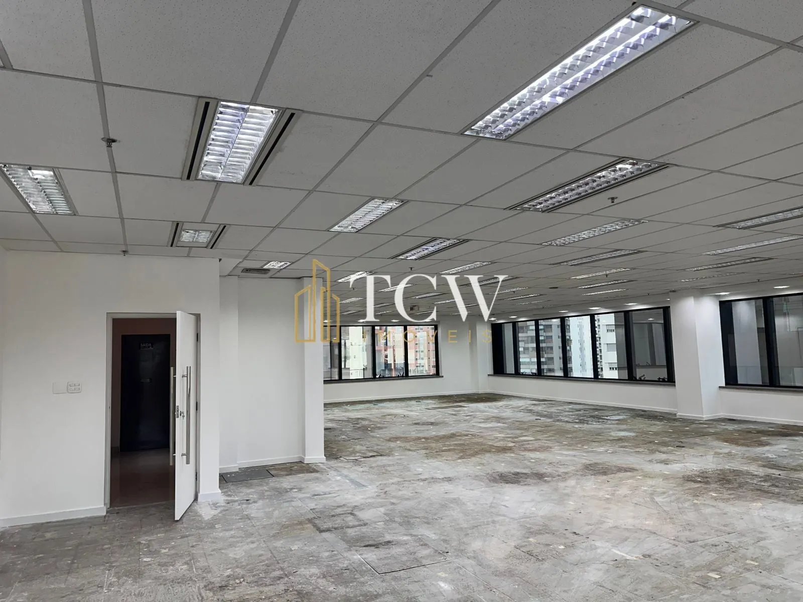 Imagem Conjunto Comercial para Locação no Itaim Bibi | 238 m² | Vão Livre | 7 Vagas | São Paulo/SP