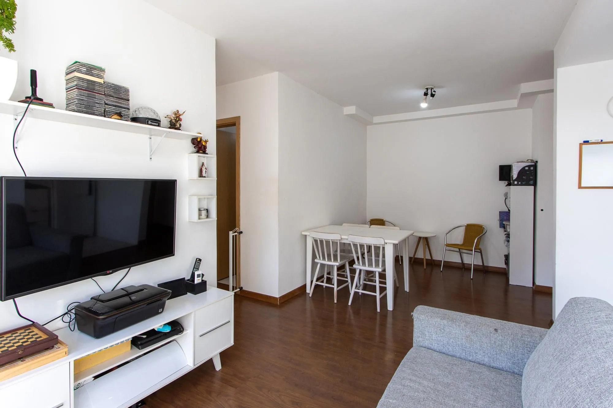 Imagem Lindo Apartamento 3 dorm à Venda na Tristeza, Porto Alegre,
