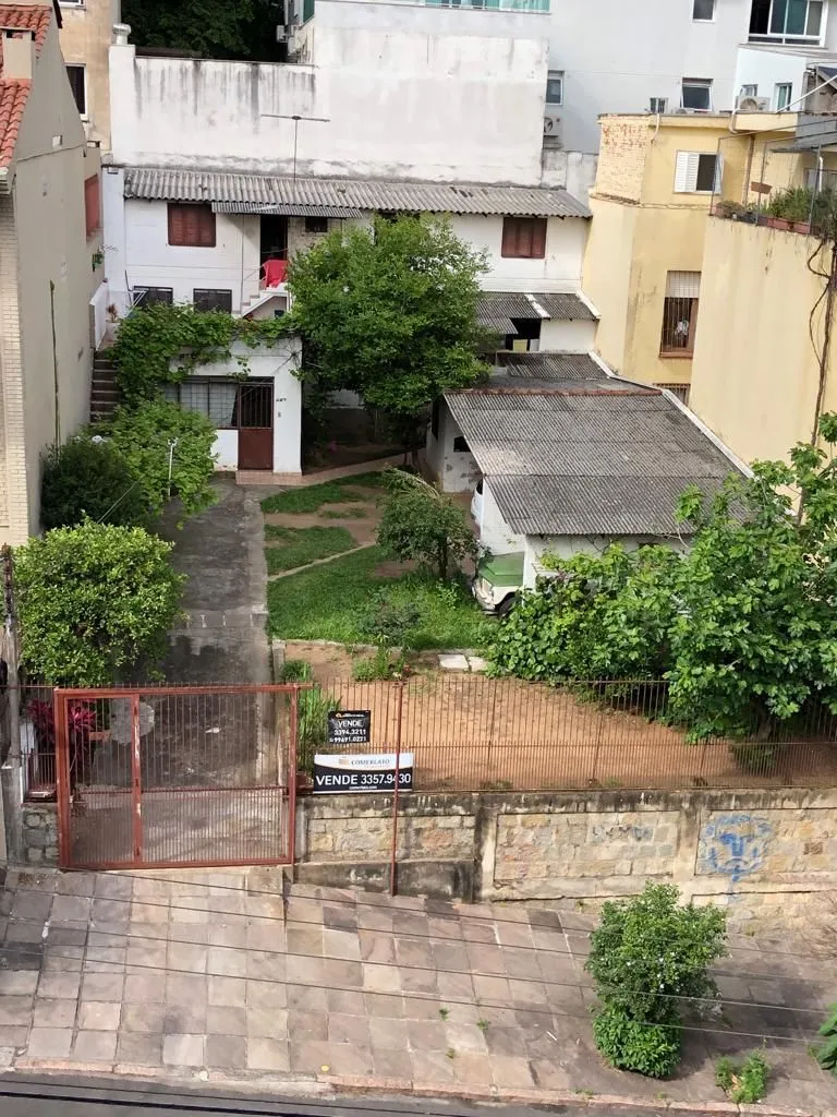 Imagem Vende-se terreno de 23,3x13,2 - Rio Branco
