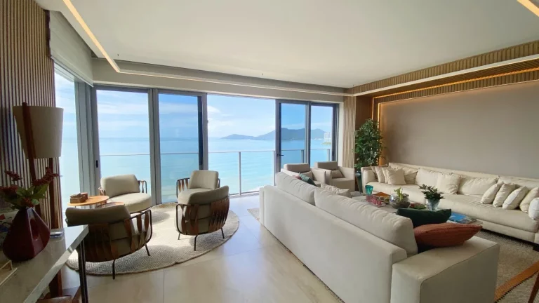Imagem Apartamento Frente Mar para Venda em Balneário Camboriú, CENTRO, 4 dormitórios, 4 suítes, 5 banheiros, 4 vagas
