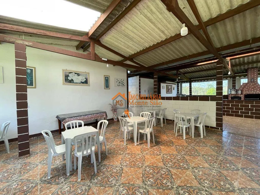 Imagem Sítio com 4 dormitórios à venda, 17297 m² por R$ 1.400.000,00 - Caputera - Arujá/SP