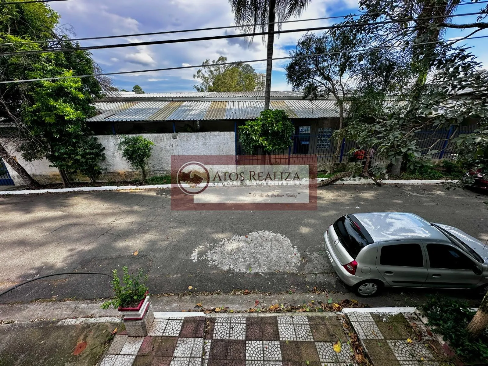 Imagem Casa térrea à venda no Sabará, Campo Grande - 3 Dorms, 3 Banheiros, 1 vaga de garagem. OPORTUNIDADE.