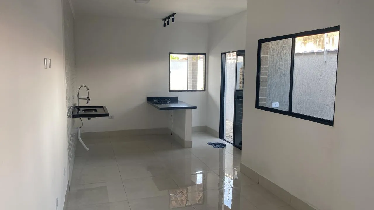 Imagem CASA NOVA COM PISCINA E ACEITA FINANCIAMENTO BANCÁRIO NO SANTA JÚLIA EM ITANHAÉM
