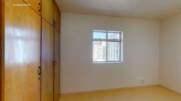 Imagem Ótimo apartamento à venda no bairro Funcionários, com 2 dormitórios, banheiro social, vaga de ga...