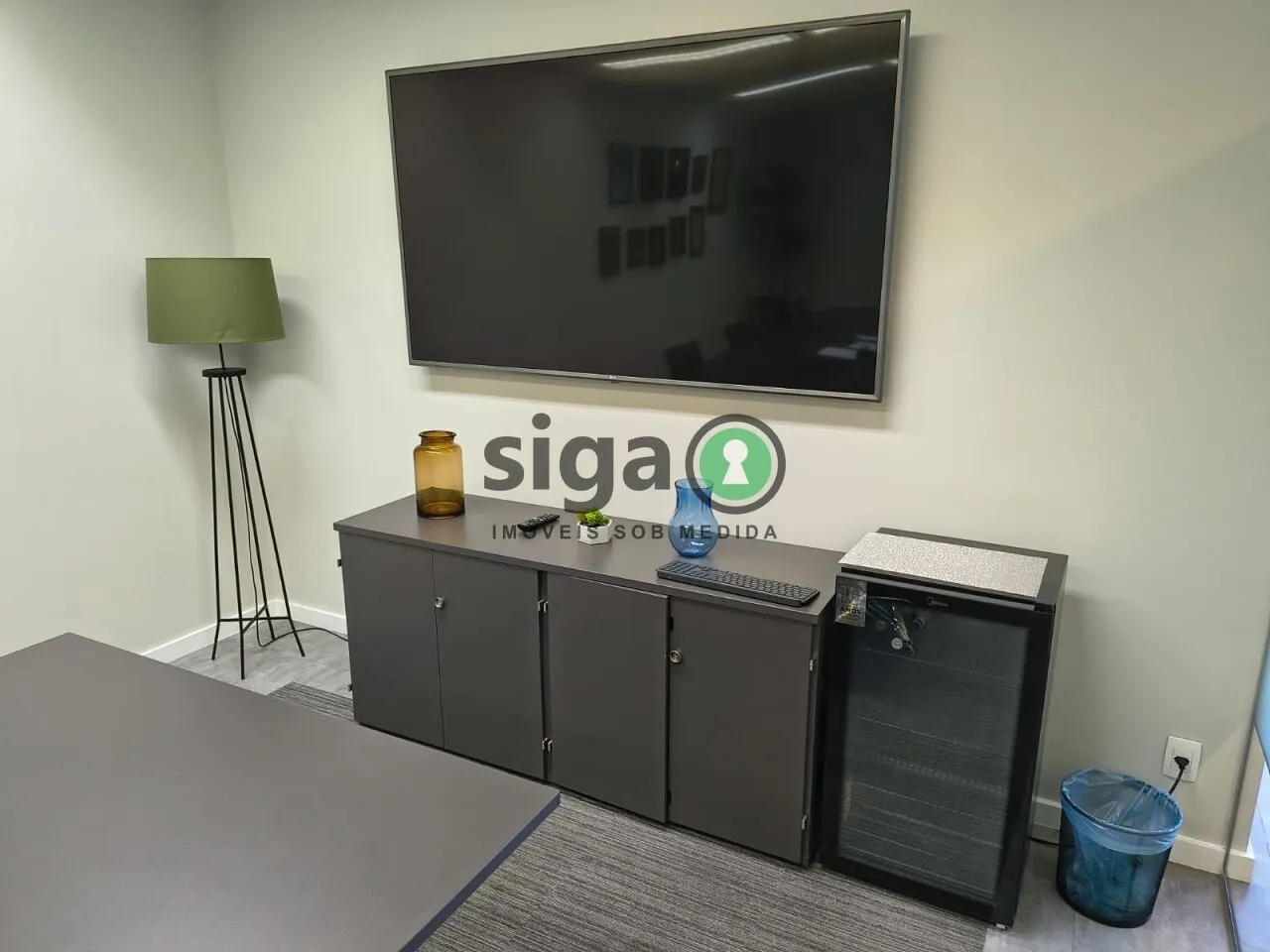 Imagem SALA 669M ² COM MOBILIA PARA LOCAÇÃO AV ROQUE PETRONI BROOKLIN