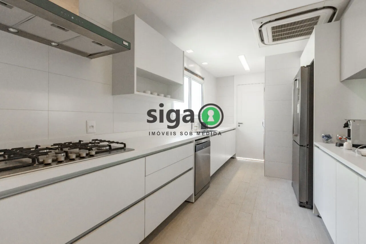 Imagem Apartamento Alto Padrão no Itaim Bibi de 3 Quartos com 5 Vagas - 275m² à Venda.