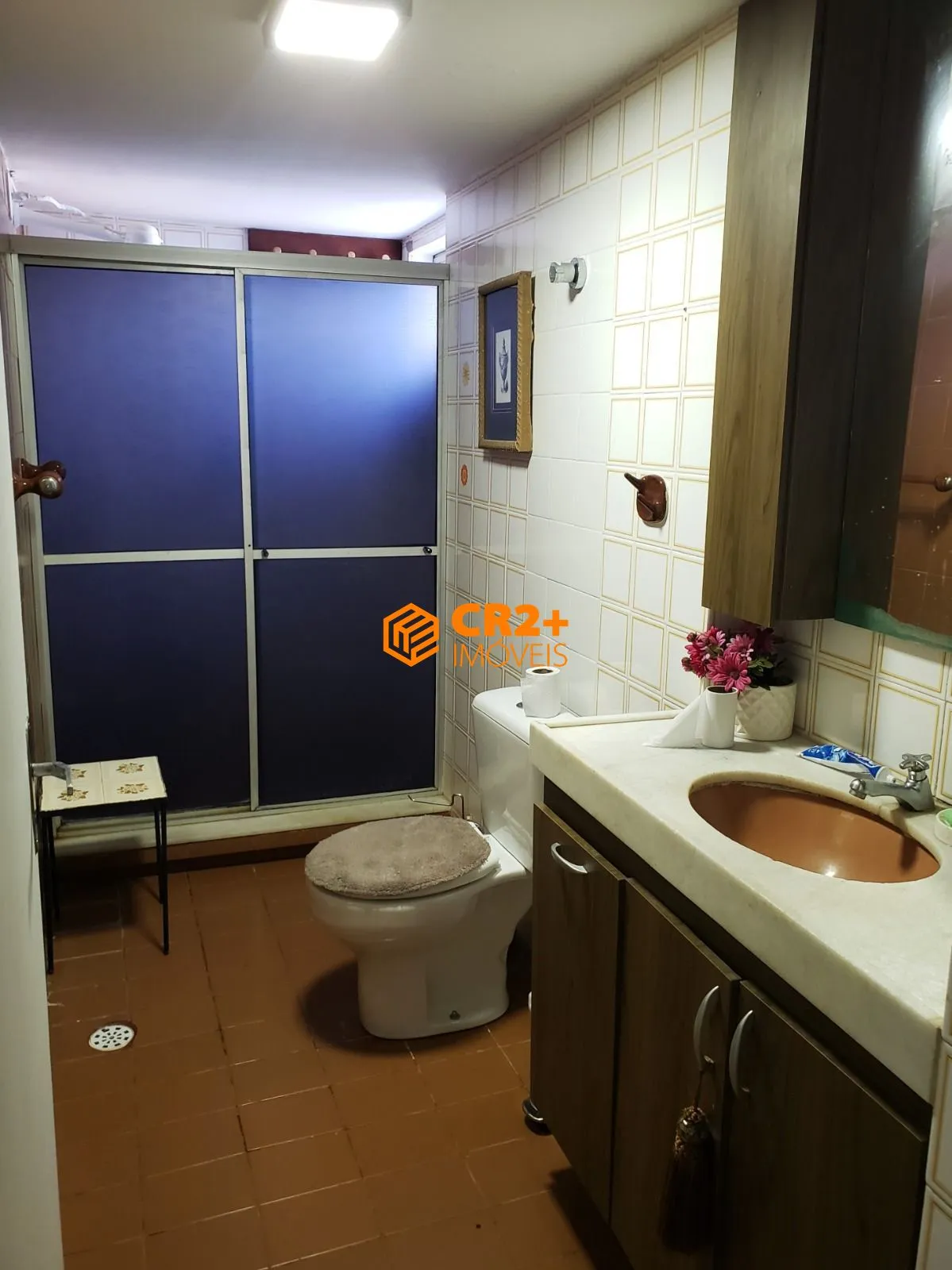 Imagem Vendo 4 quartos, 1 suíte, dep. completa, 200m2, em Candeias.