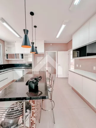 Imagem Casa de Condomínio em Alphaville - Santana de Parnaíba, SP