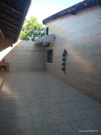 Imagem Casa para Venda em Mongaguá, Balneário Itaóca, 3 dormitórios, 2 banheiros, 4 vagas