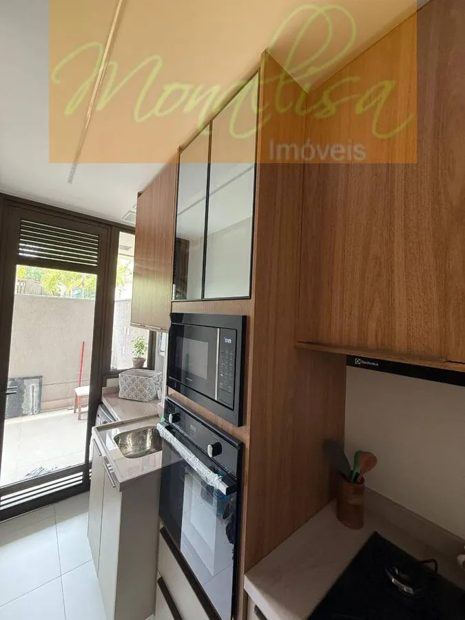 Imagem Apartamento com 2 quartos e 1 suíte na Avenida Lúcio Costa, Barra da Tijuca