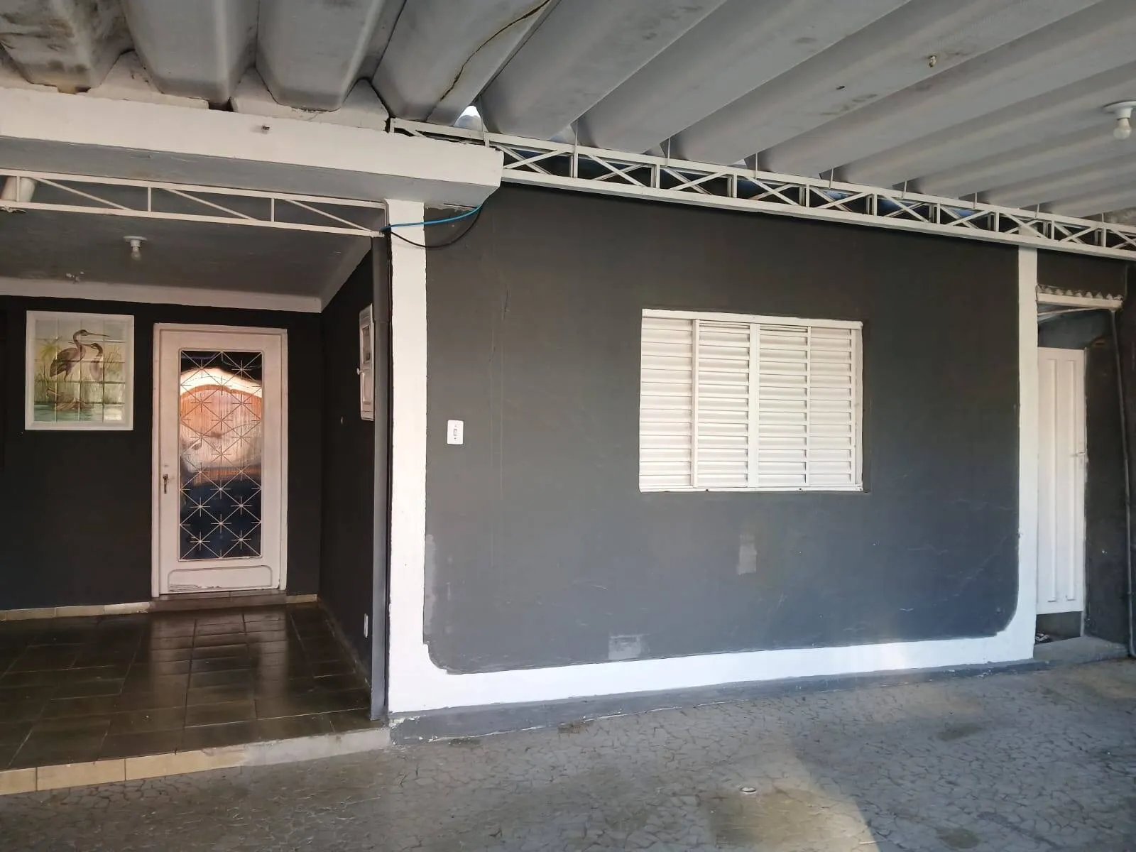 Foto do imóvel Casa Bairro Boa VIsta - 200M², 4 Dorms, 2 Vagas, Quintal, 1 Sala Comercial.