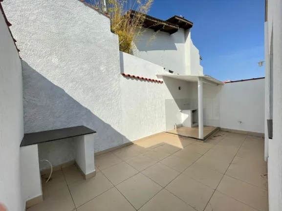 Imagem Casa com 3 Quartos à Venda, 132 m² em Jardim Alvorada - Alfenas