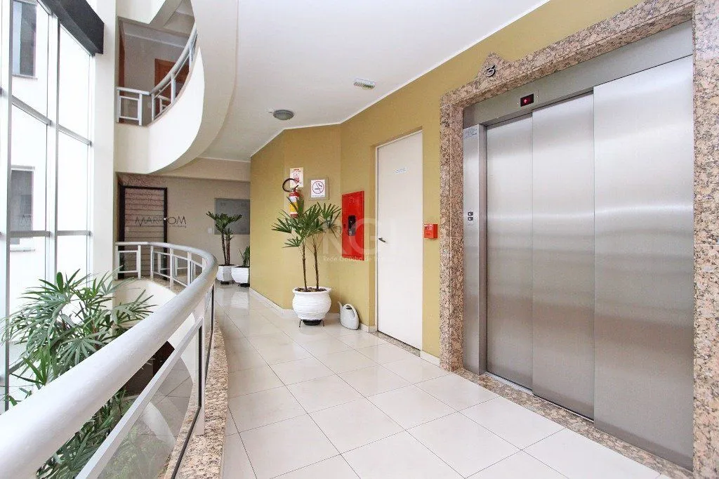 Imagem Conjunto/Sala para Venda - 86m², 0 dormitórios, Menino Deus