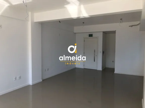 Imagem Sala Comercial 1 dormitórios à venda Nossa Senhora das Dores Santa Maria/RS