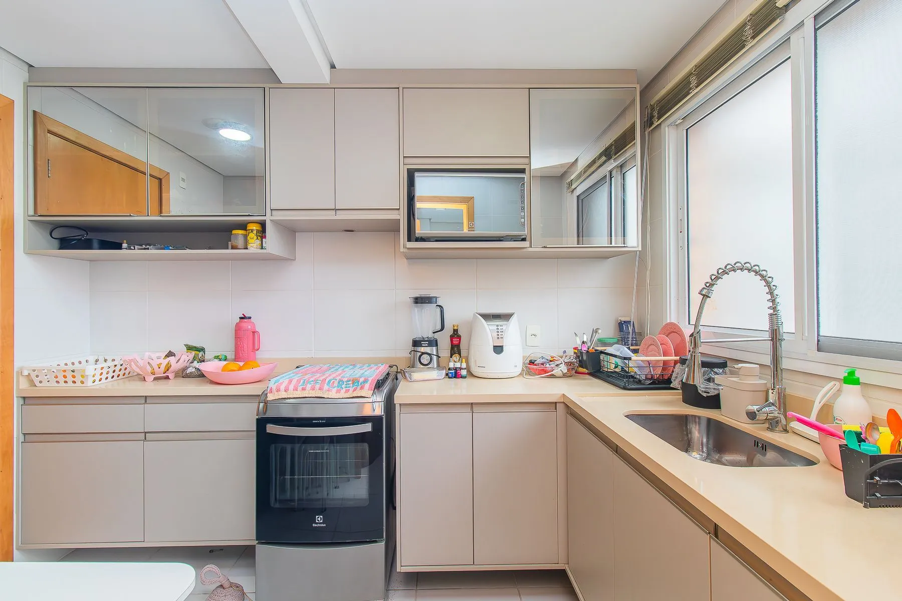Imagem APARTAMENTO 2 DORMITÓRIOS 1 SUITE 2 VAGAS