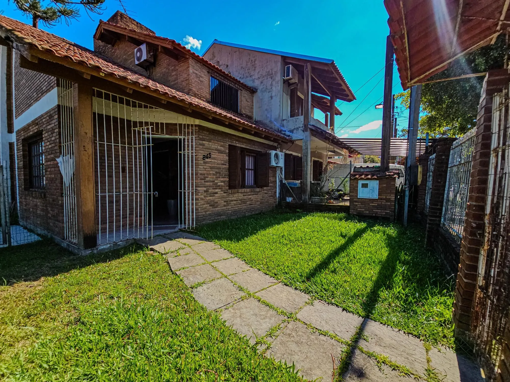 Imagem Casa Espetacular na Hípica