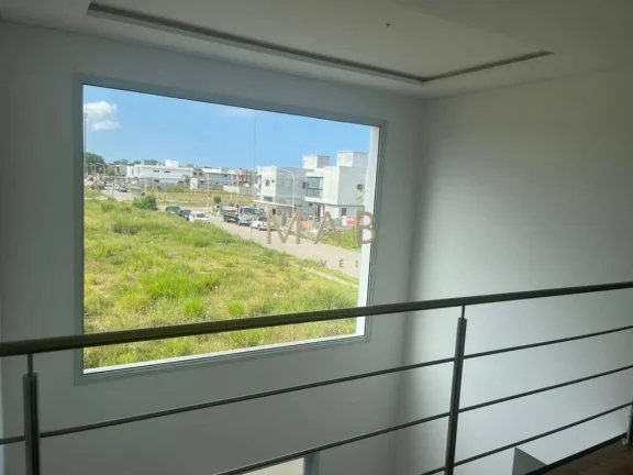 Imagem Oportunidade única: Casa à venda em Florianópolis-SC, Campeche. 3 quartos, 1 suíte, 2 salas, 2 banheiros, 1 vaga, 148m².