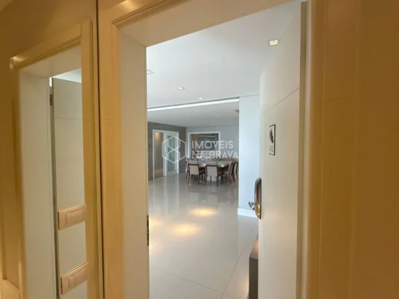 Imagem APARTAMENTO 4 QUARTOS - 4 VAGAS - LOCACAO - PRAIA BRAVA - ITAJAI/SC