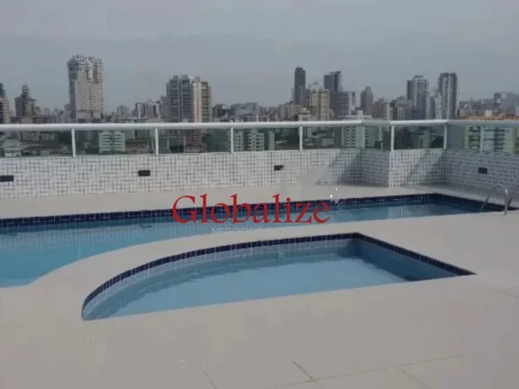 Imagem Apartamento para locaçao com 85m², 2 quartos, 1 suíte, churrasqueira, piscina, vaga demarcada por R$5.200,00 pacote em Santos