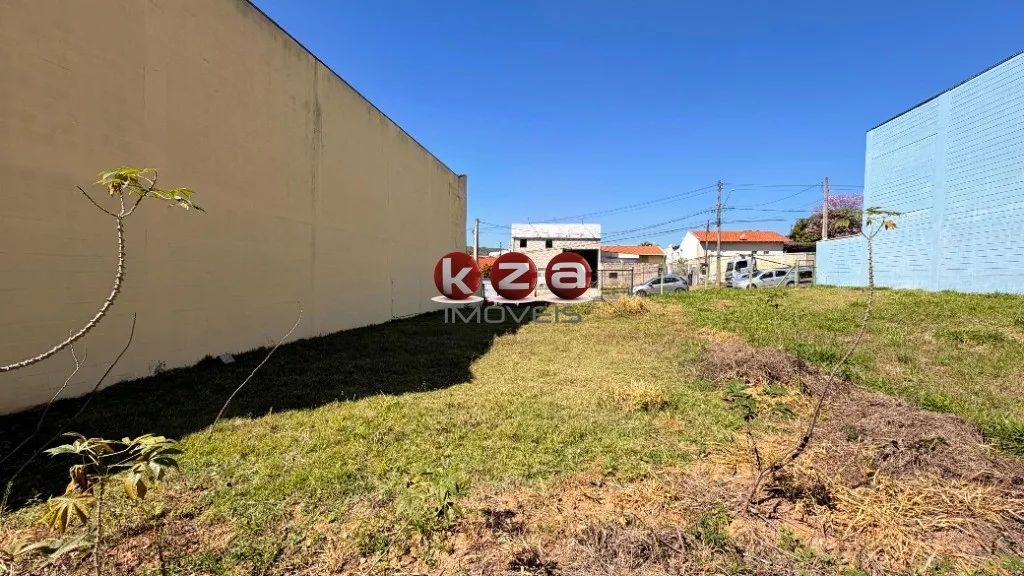 Imagem Terreno industrial de 300m² para locação no Parque dos Cocais, Valinhos-SP: sua oportunidade de expansão!