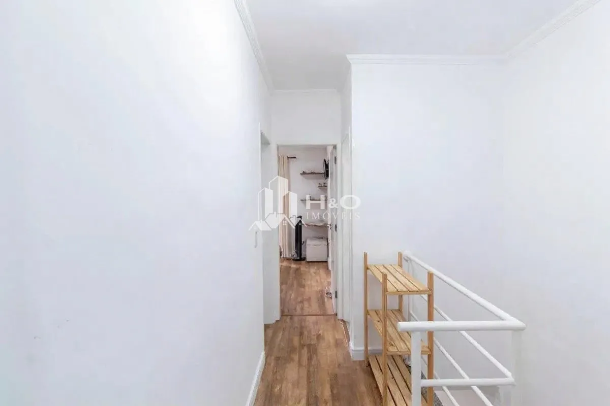 Imagem Sobrado em condomínio à venda na Vila Granada - 150 m² | 3 dormitórios | 1 suíte | 3 vagas