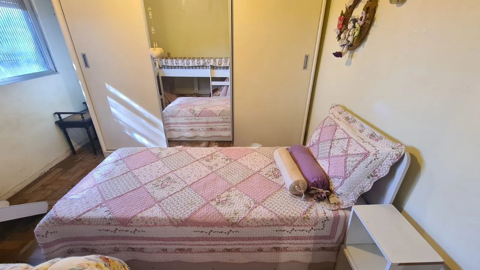 Imagem Casa com 4 dormitórios, 2 vagas e 300m² á venda