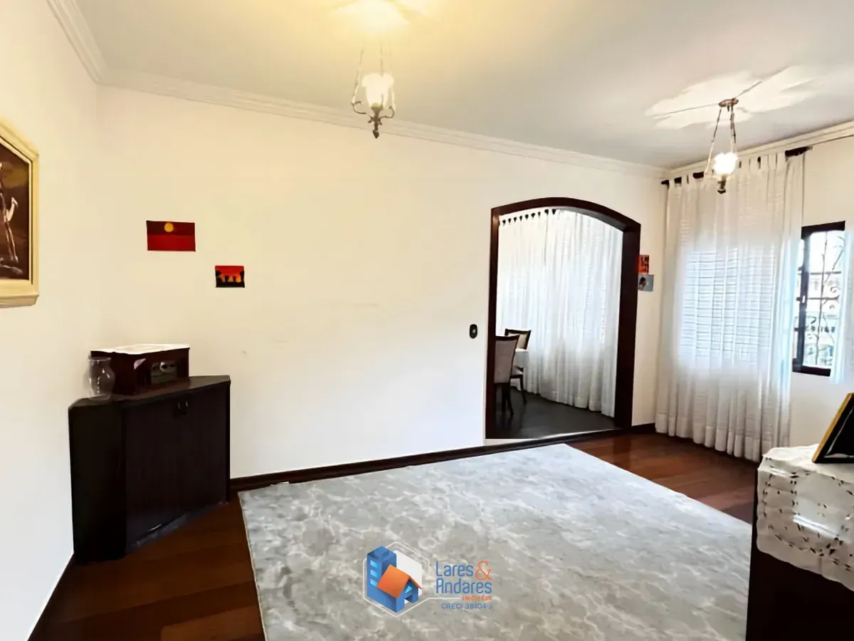 Foto do imóvel Casa para venda em Vila Romana com 5 quartos, sendo 5 suítes, 227m² em Rua Jaricunas