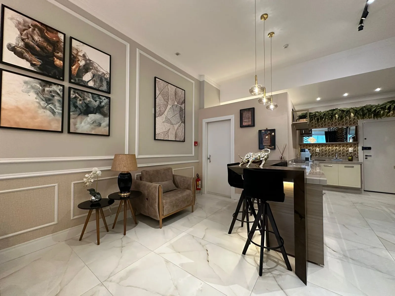 Imagem Ponto Comercial à venda com 752m2 por R$ 299.000,00