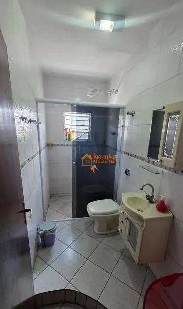 Imagem Sobrado com 4 dormitórios à venda, 285 m² por R$ 690.000 - Jardim Santa Rita - Guarulhos/SP