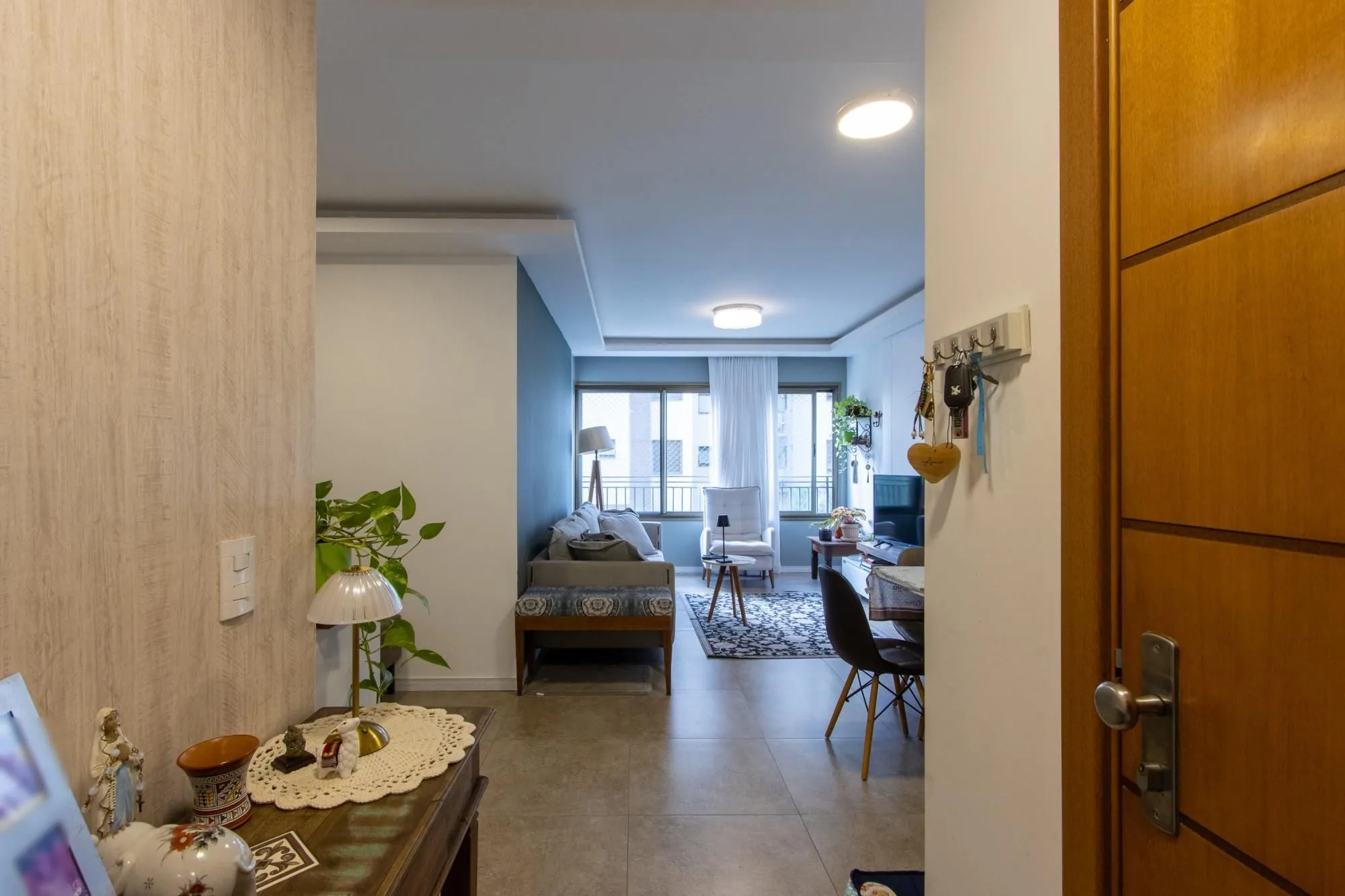 Imagem Apartamento 3 Dormitórios com Suíte | Sol da Manhã ️ | Churrasqueira | Vista para o Guaíba