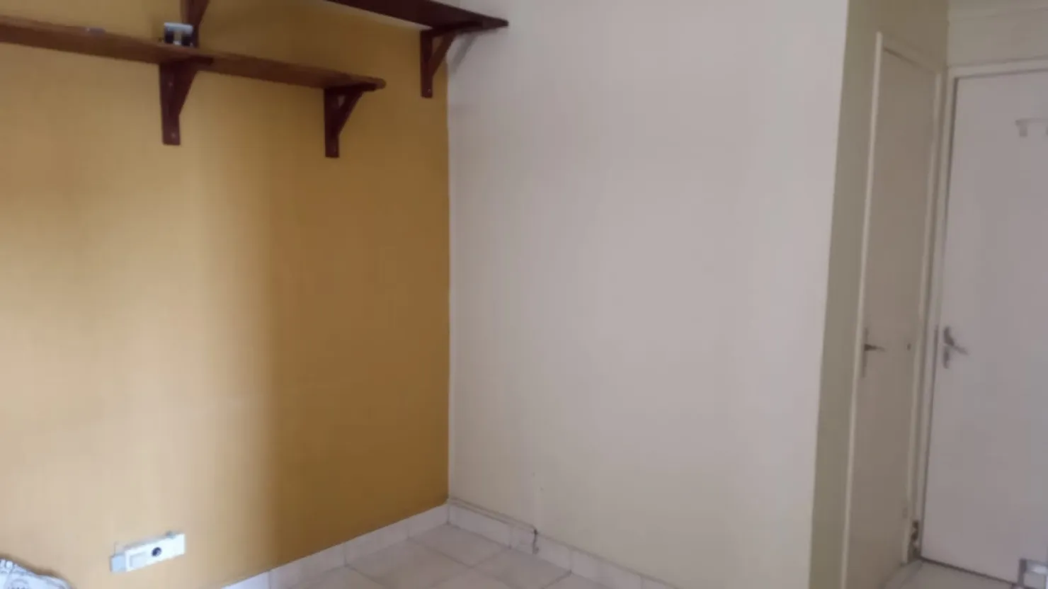 Imagem Comercial à venda Centro, Pindamonhangaba - SP | Edifício Raphael Muassab