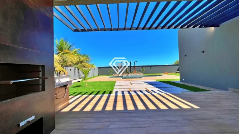 Imagem Casa 4 Quartos, 359 m² c/ lazer à venda no Condomínio Polinésia