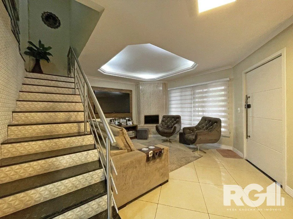 Imagem Casa em condomínio no Ecoville com amplo pátio