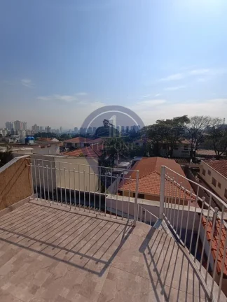 Imagem Casa à venda no Parque da Lapa, São Paulo-SP: 3 quartos, 3 suítes, 2 salas, 4 banheiros, 3 vagas, 135m²!