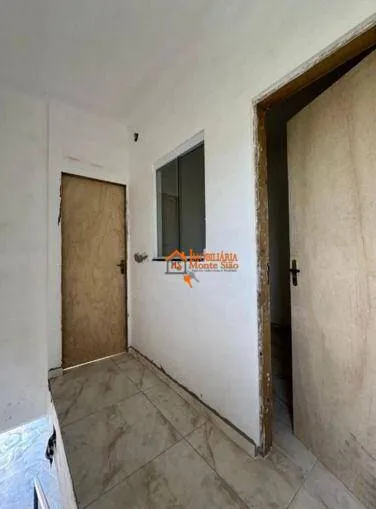 Imagem Sobrado com 3 dormitórios à venda, 125 m² por R$ 375.000 - Recreio São Jorge - Guarulhos/SP